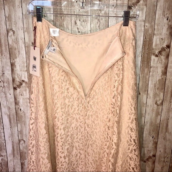 Lewit blush pink laced midi lace skirt - Picture 11 of 11